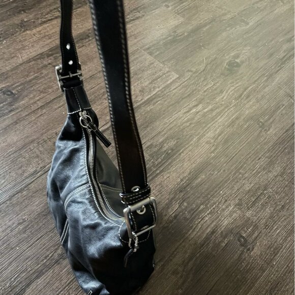 Coach Vintage Black Hobo Bag 9566 - Picture 9 of 10